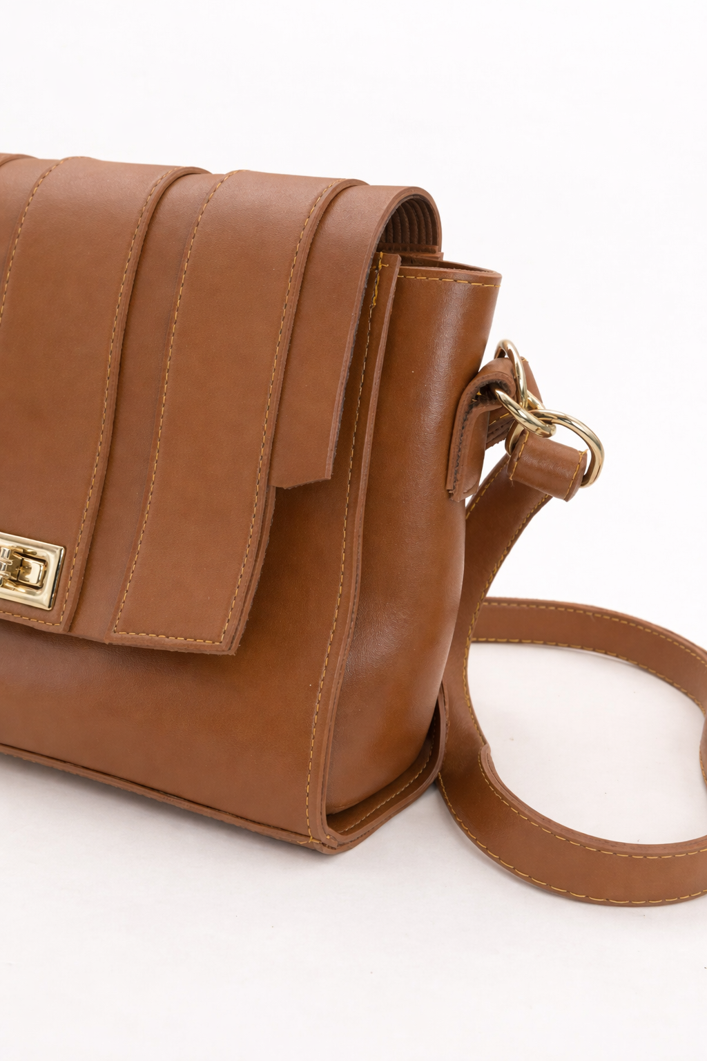 Lock Detail Crossbody Bag