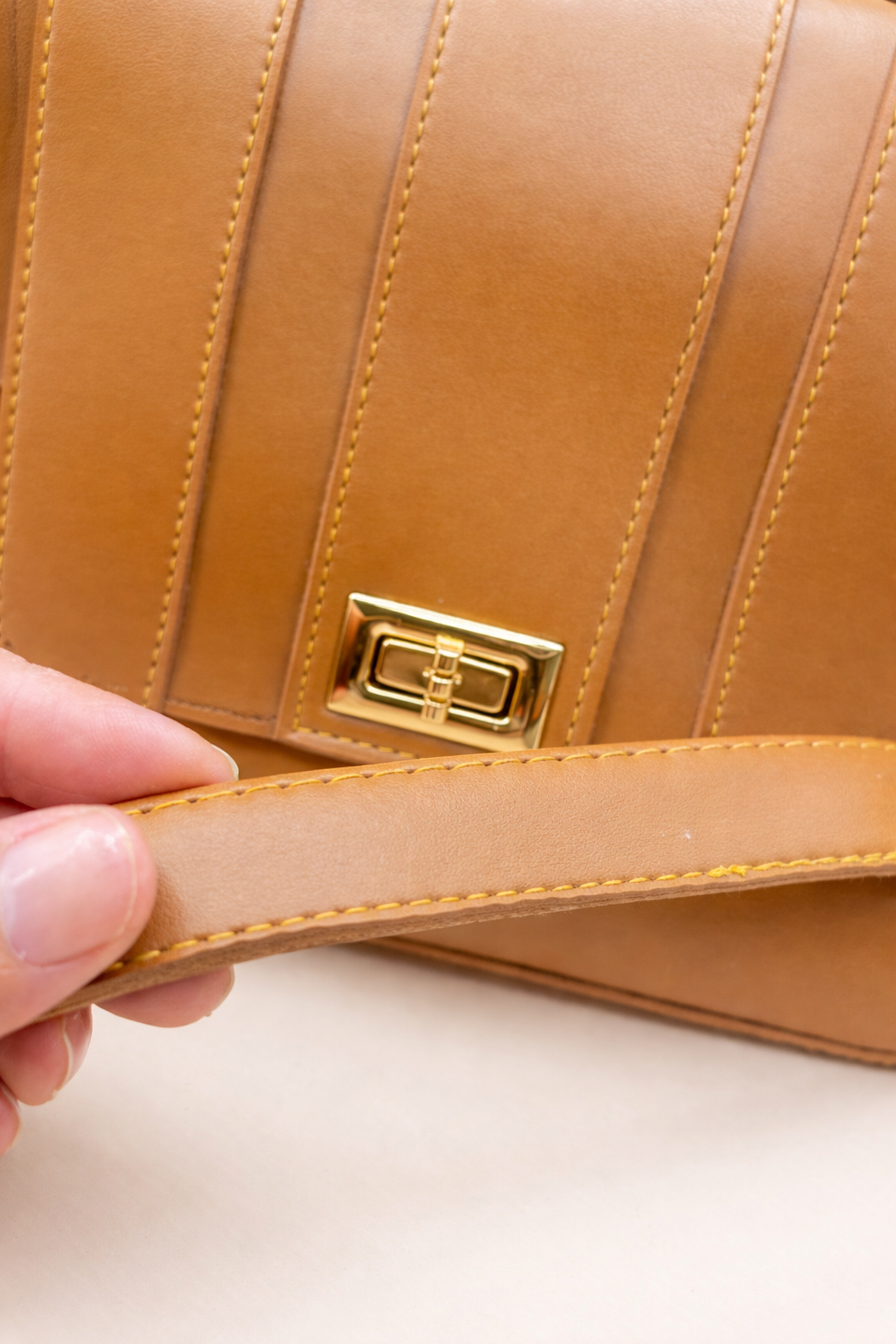 Lock Detail Crossbody Bag
