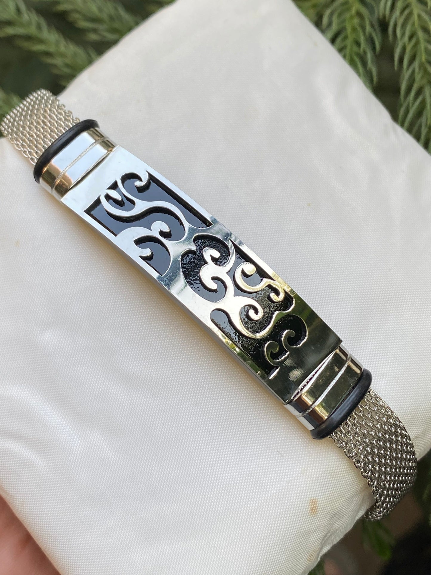 Men’s Silver Mesh Bracelet