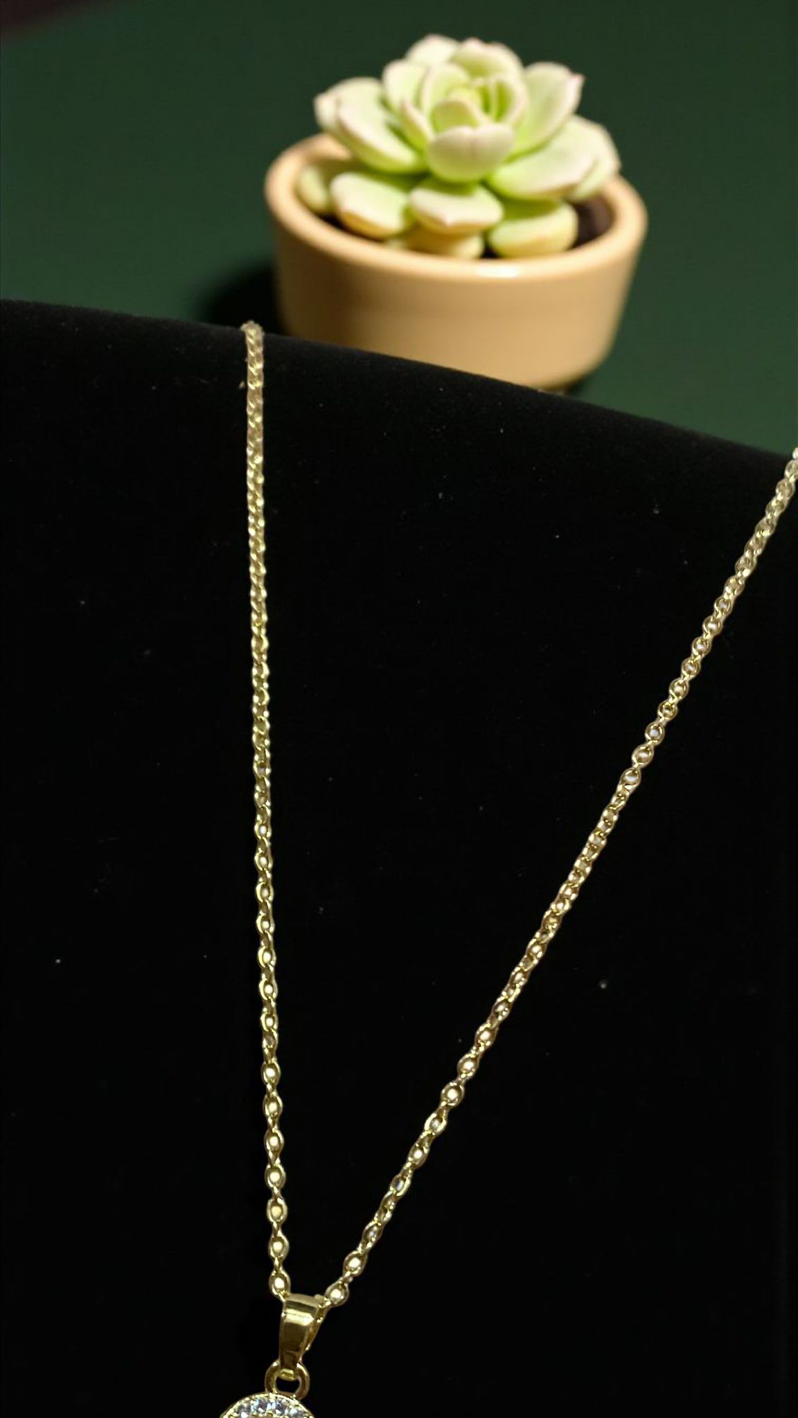 Crystal Bloom Pendant Set – Gold Finish