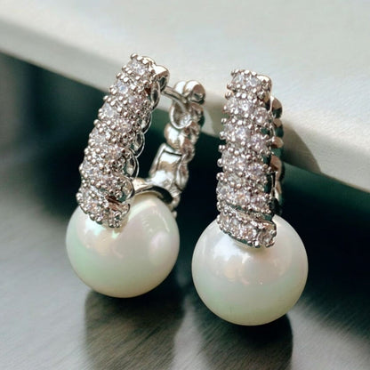 Pearl Drop Everyday Earrings