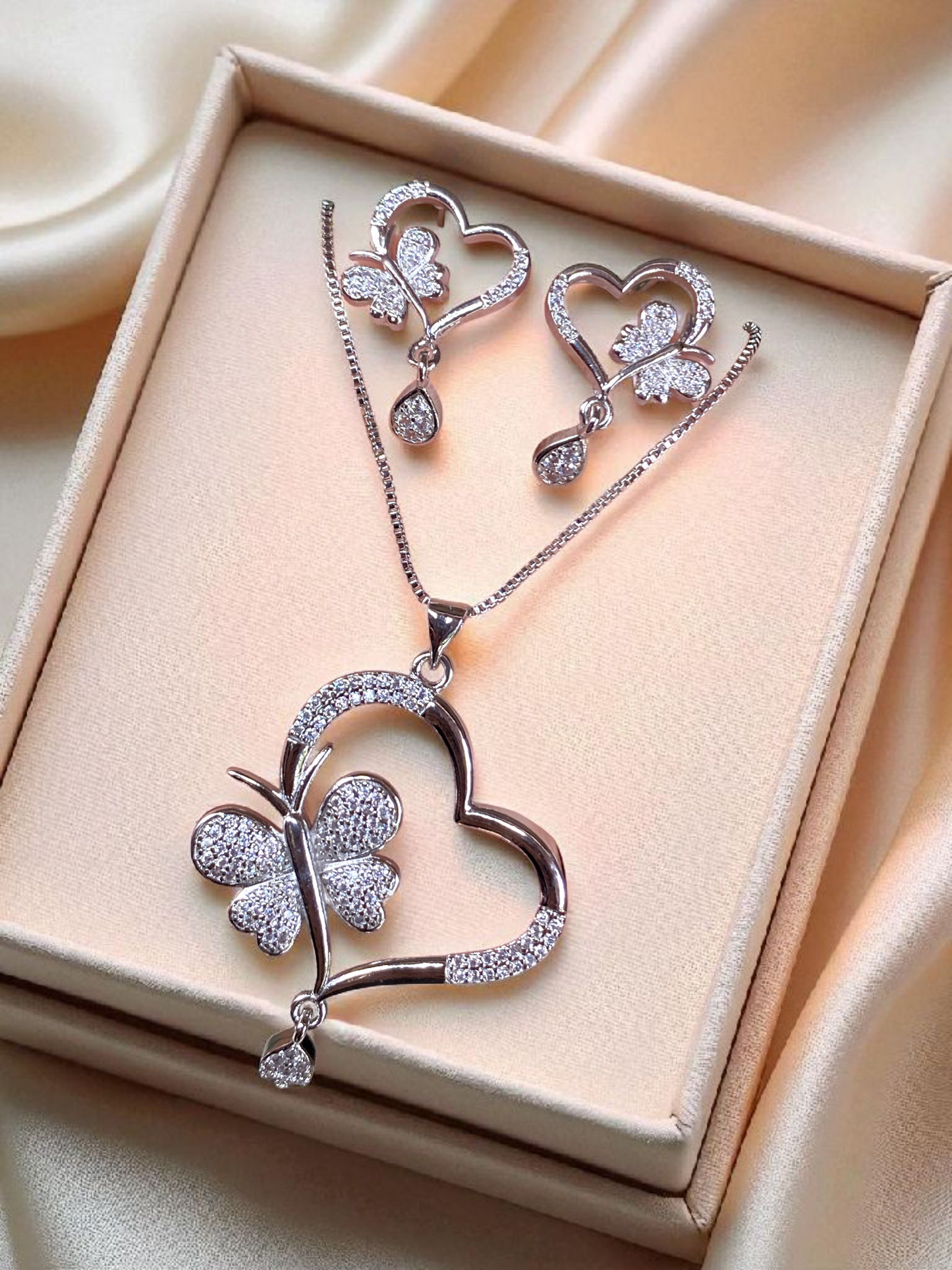 Butterfly Heart Pendant Set