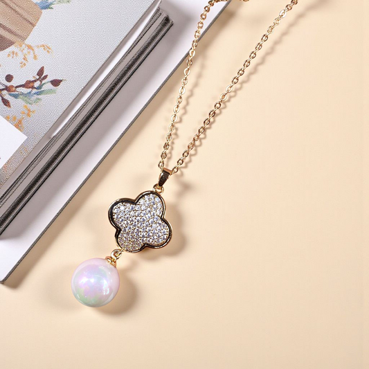 Pearl Bloom Clover Set