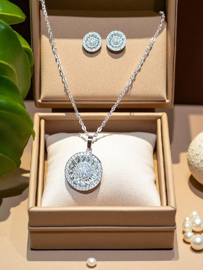Round Pendant Set
