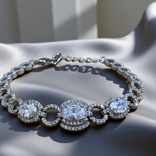 Crystal Halo Elegance Bracele