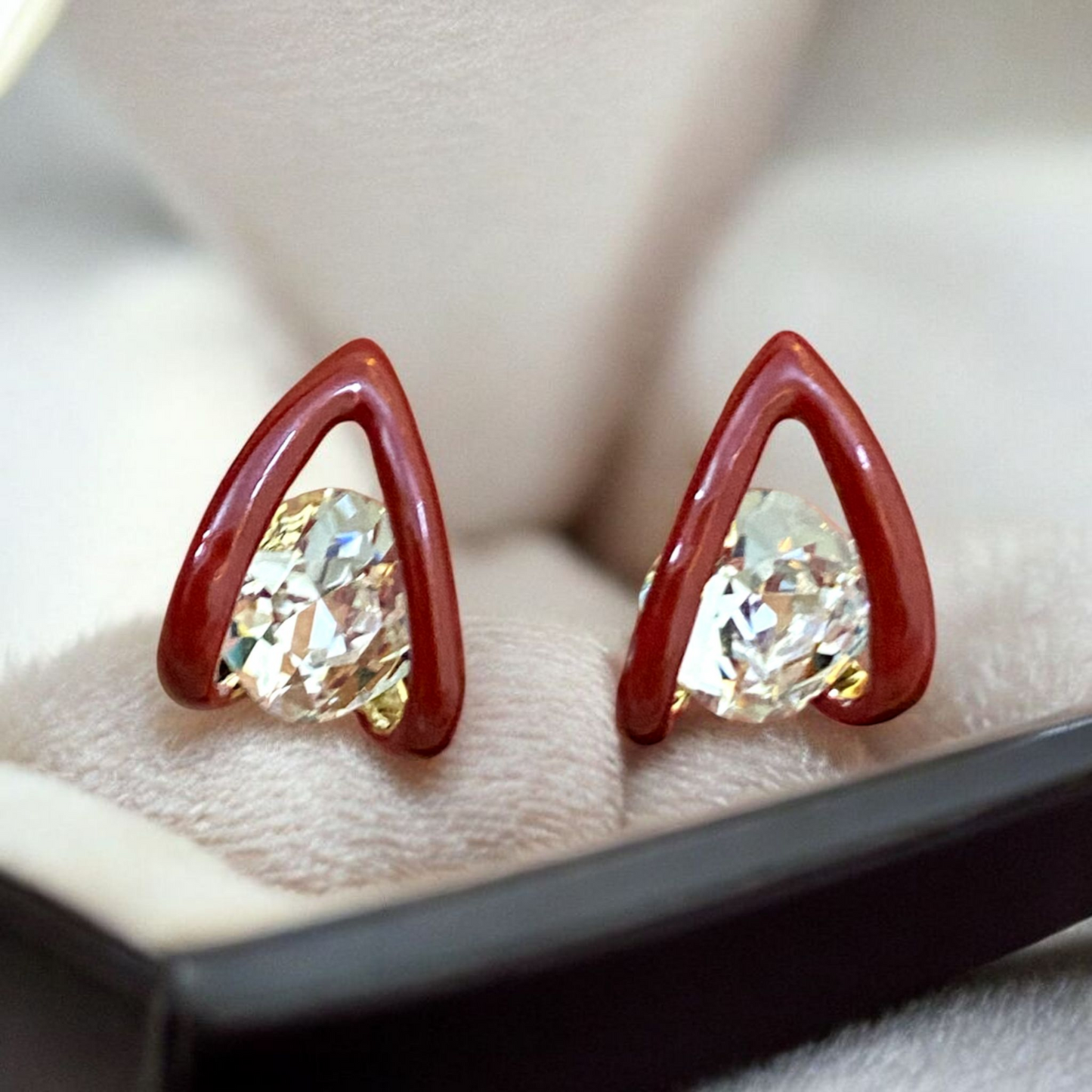 Red Arc Studs