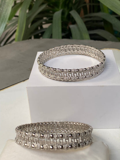 Silver Maize Bangles
