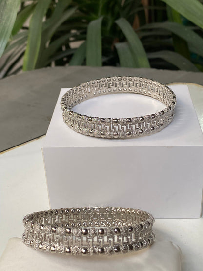 Silver Maize Bangles