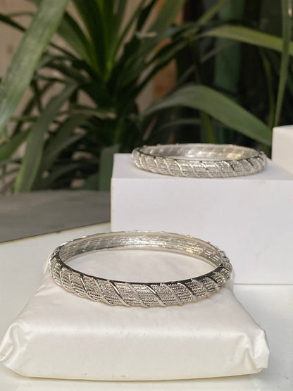 Beautiful  Silver Twist Bangles