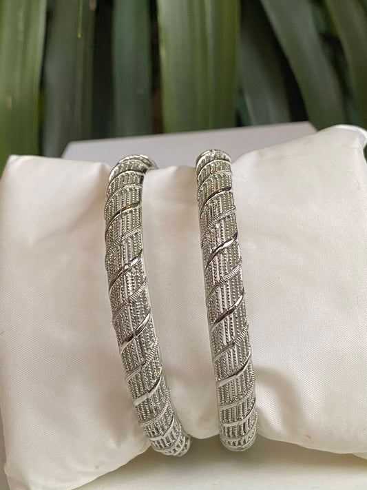 Silver Twist Bangles