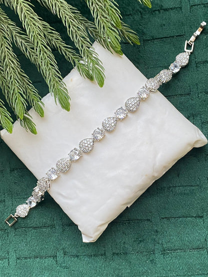 Teardrop Stone Bracelet