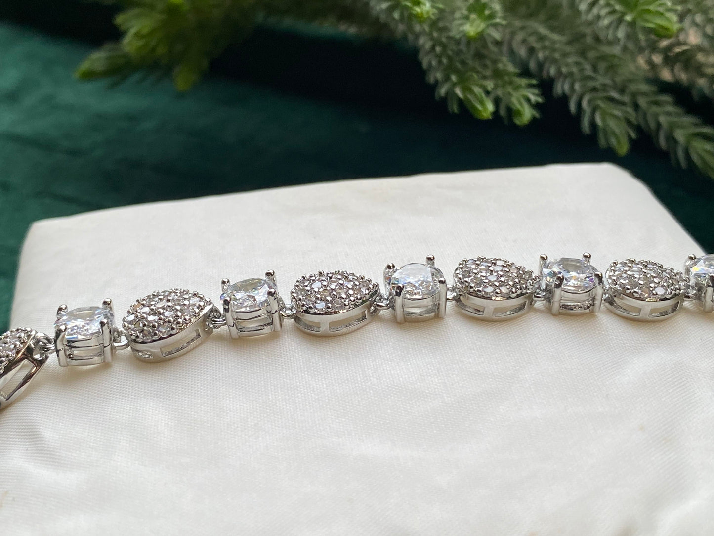 Teardrop Stone Bracelet