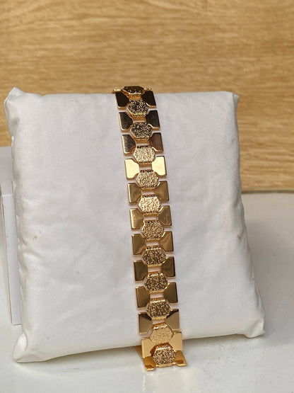 Gold Textured Bracelet