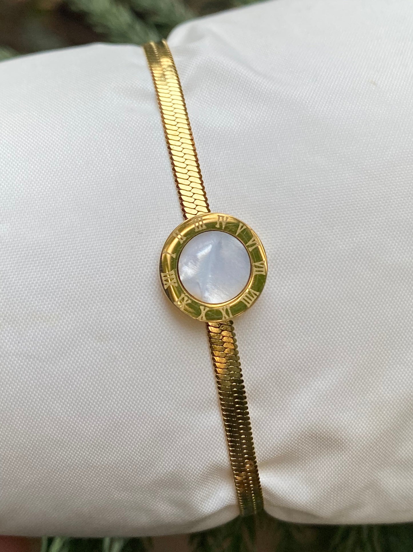 Stone Disc Bracelet
