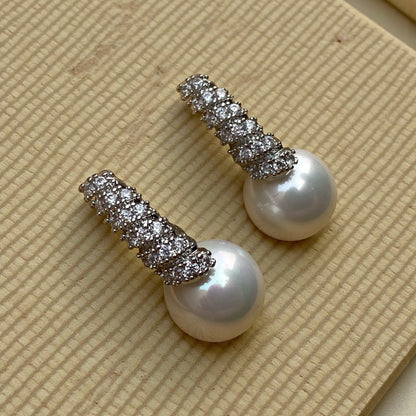 Pearl Drop Everyday Earrings