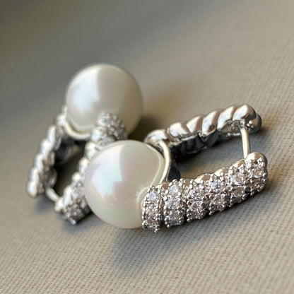 Pearl Drop Everyday Earrings