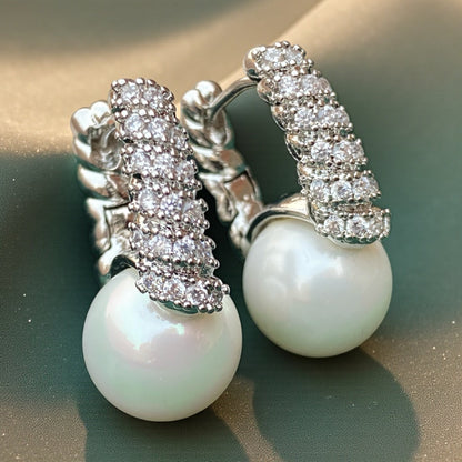 Pearl Drop Everyday Earrings
