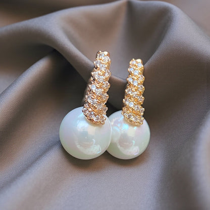 Pearl Drop Everyday Earrings