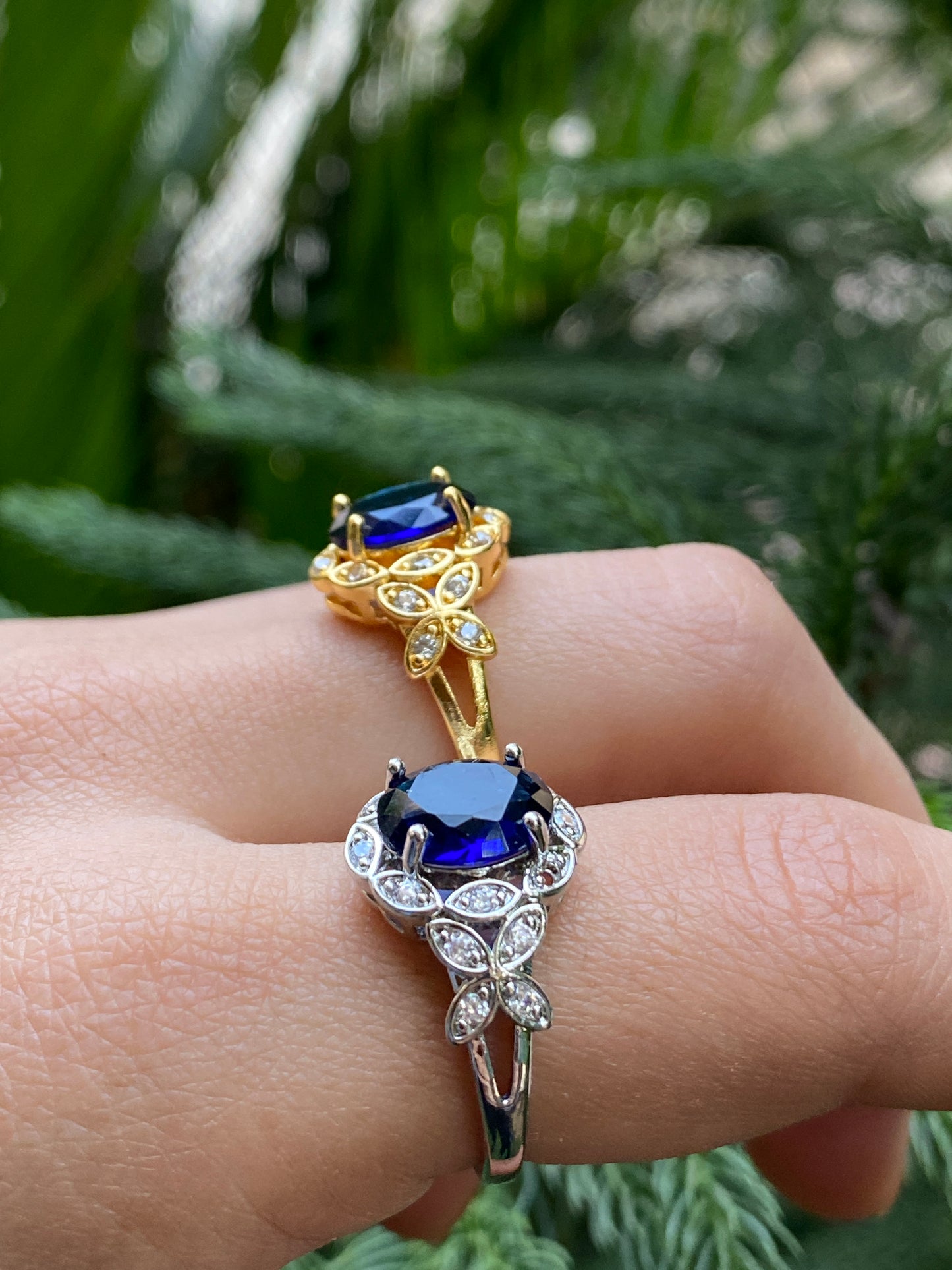 Mid Night Bloom Ring