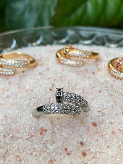 Vela Accent Ring