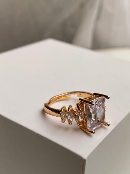 Lumi Square Ring