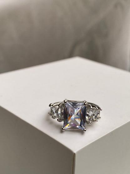 Lumi Square Ring