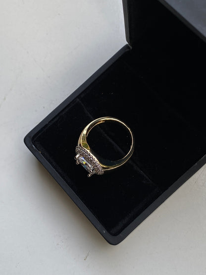 Oval Halo Ring