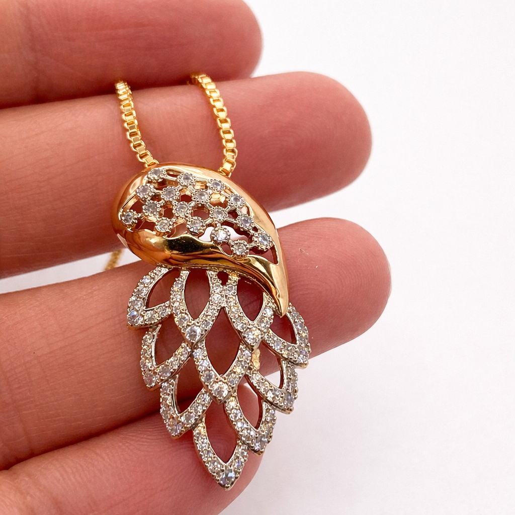 Gilded Glow Leaf Pendant