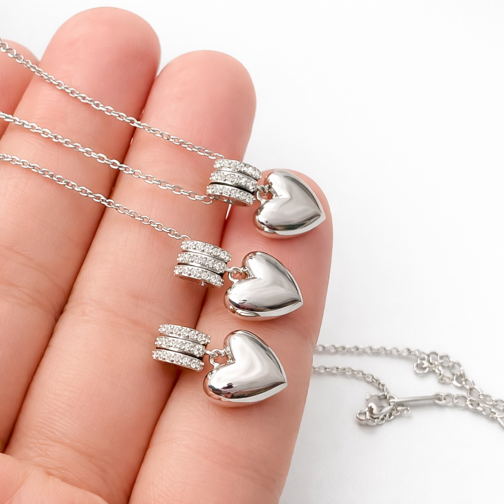 Chic Heart Pendant Set